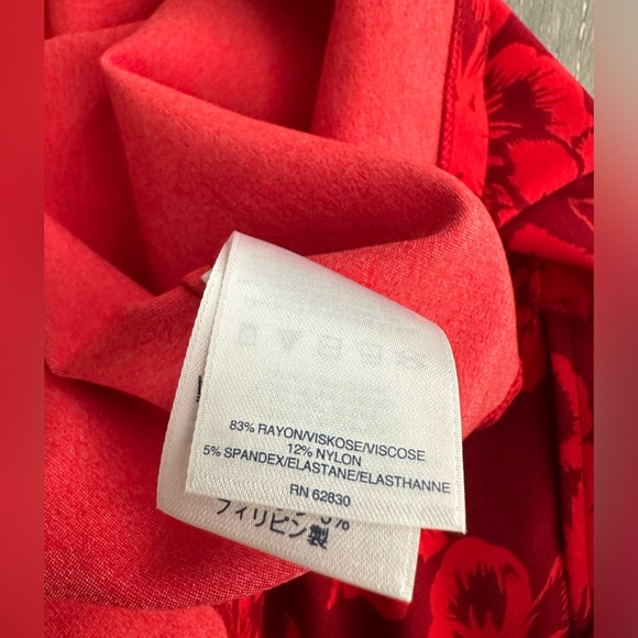 Lands' End Sz 10 Red Floral Fit & Flare Stretch Sleeveless Dress Pockets SideZip - Picture 5 of 6